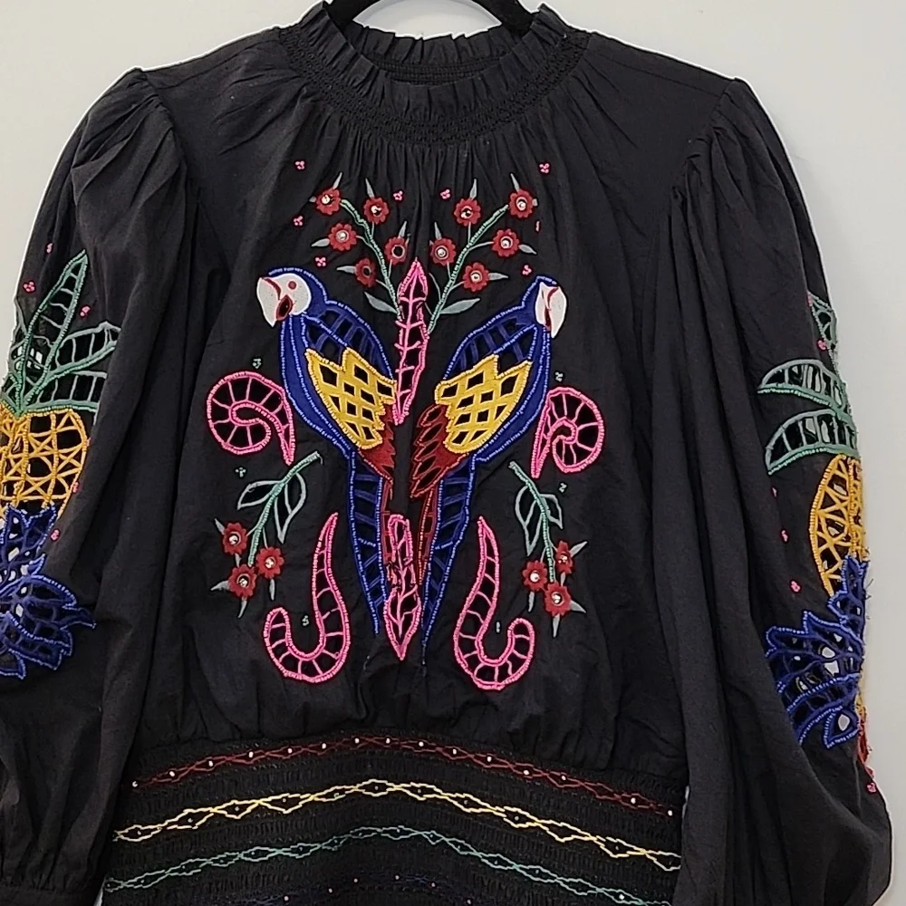 FarmRio Embroidered Puffsleeve  Black Dress Colorful Parrot Design Romantic Sz M - Picture 7 of 16